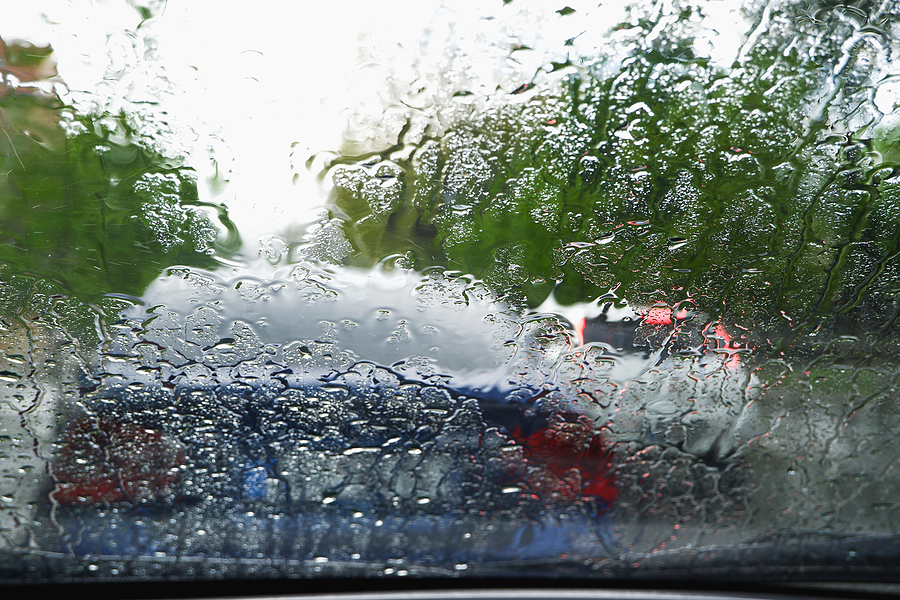 Our Top Tips for Driving in Heavy Rainstorms