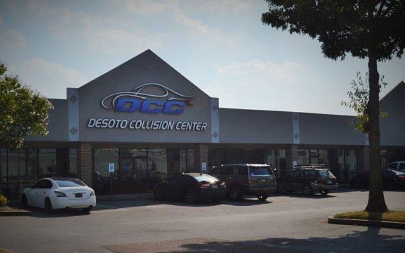 Desoto Collision Repair in Wolfchase Area.